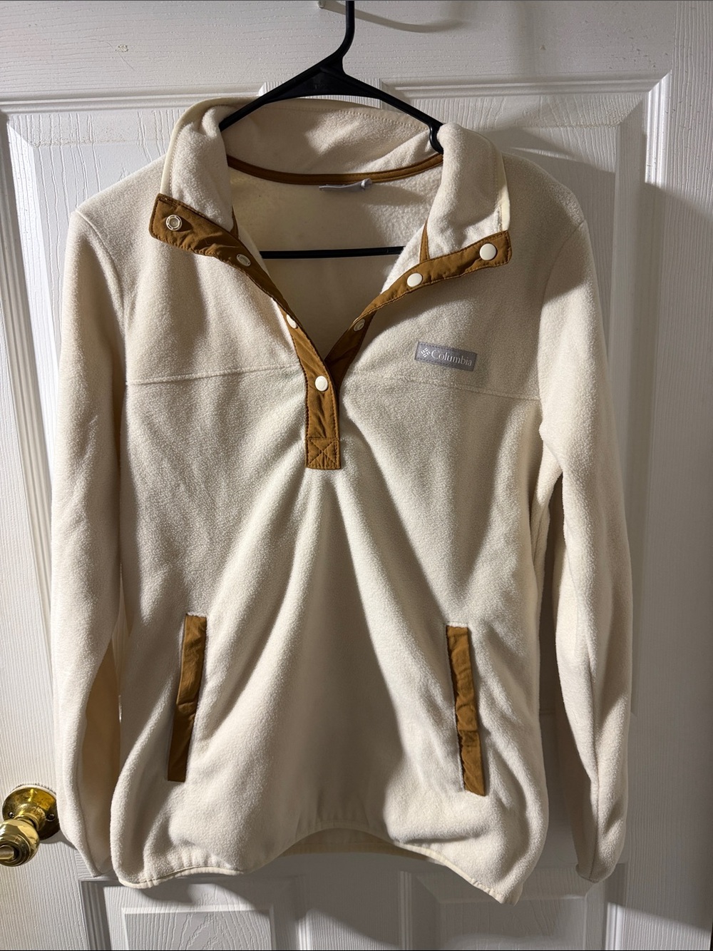 Columbia Cream Fleece Snap-Front Pullover with Brown Accents